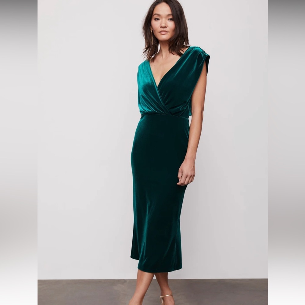 NWT Bailey 44 Hamlin Dress in Emerald Velvet